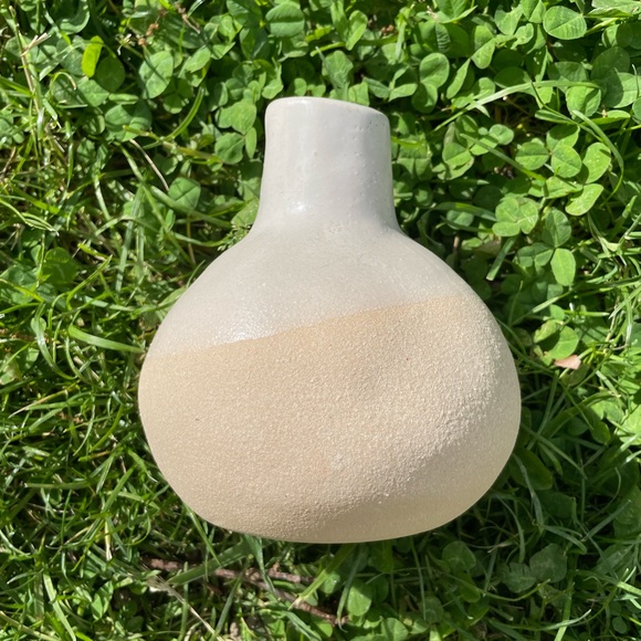Ceramic Vase - Picture 1 of 7